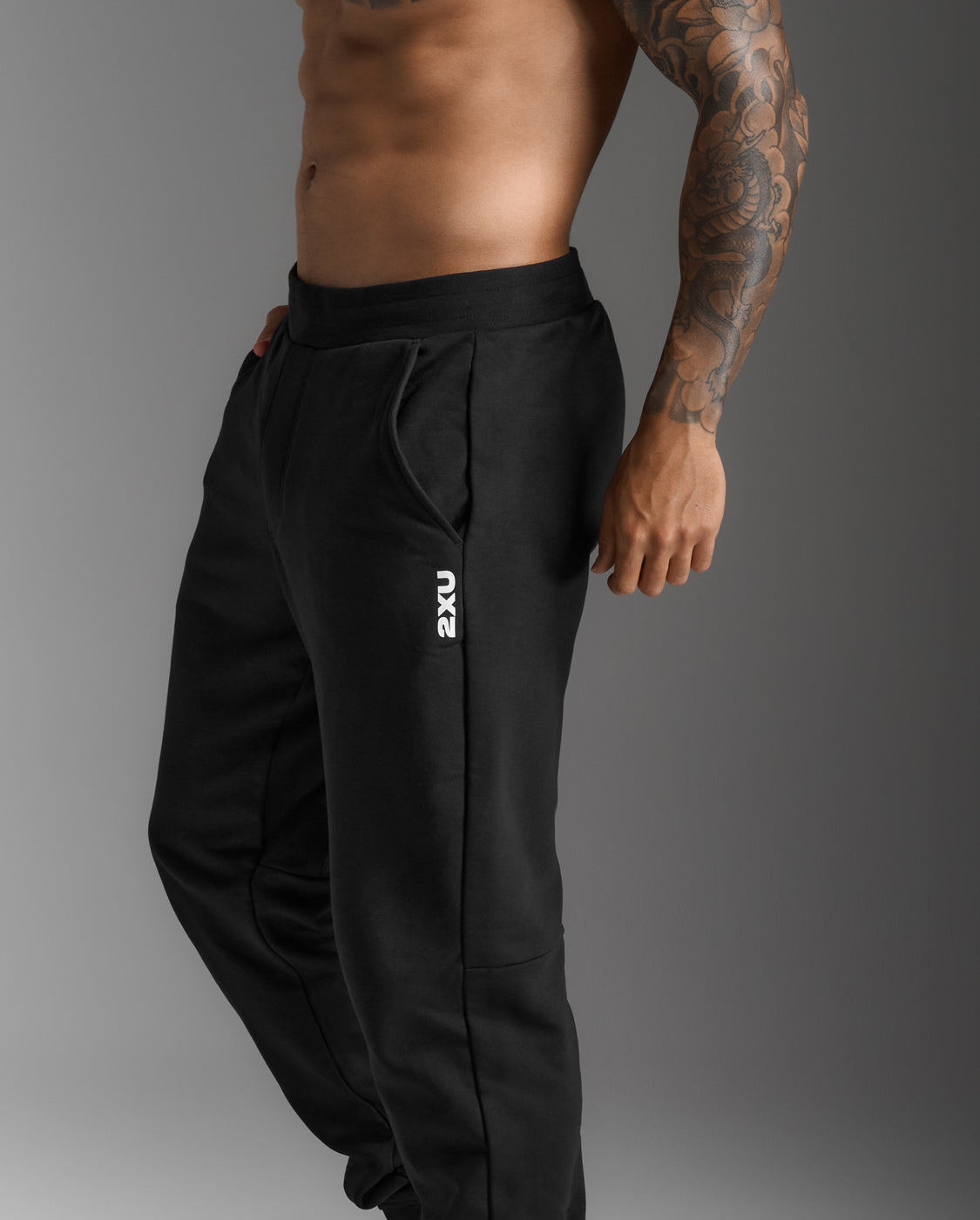 2xu-aspire-trackpants-pantaloni-tuta-uomo-in-felpa image 5