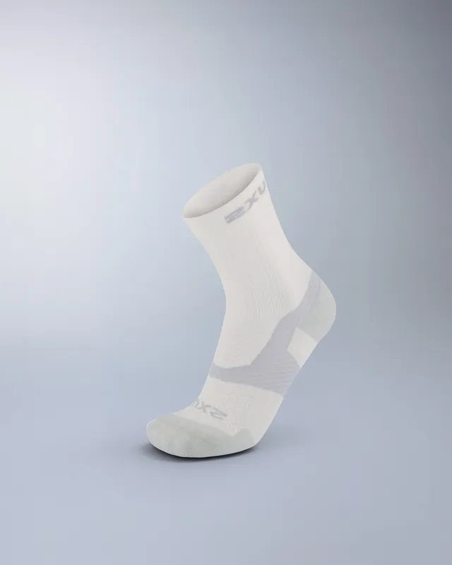 2xu-vectr-light-cushion-merino-crew-socks-calze-running image 1