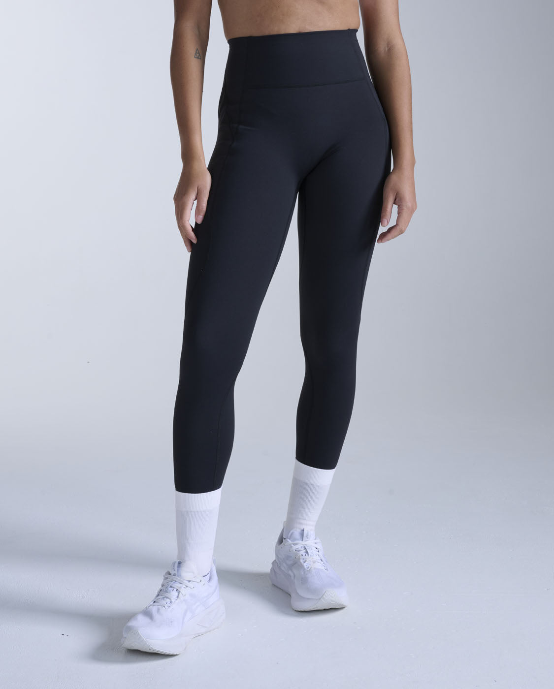 2xu-flex-hi-rise-compression-tights-nero-leggings-compressivi-vita-alta image 1