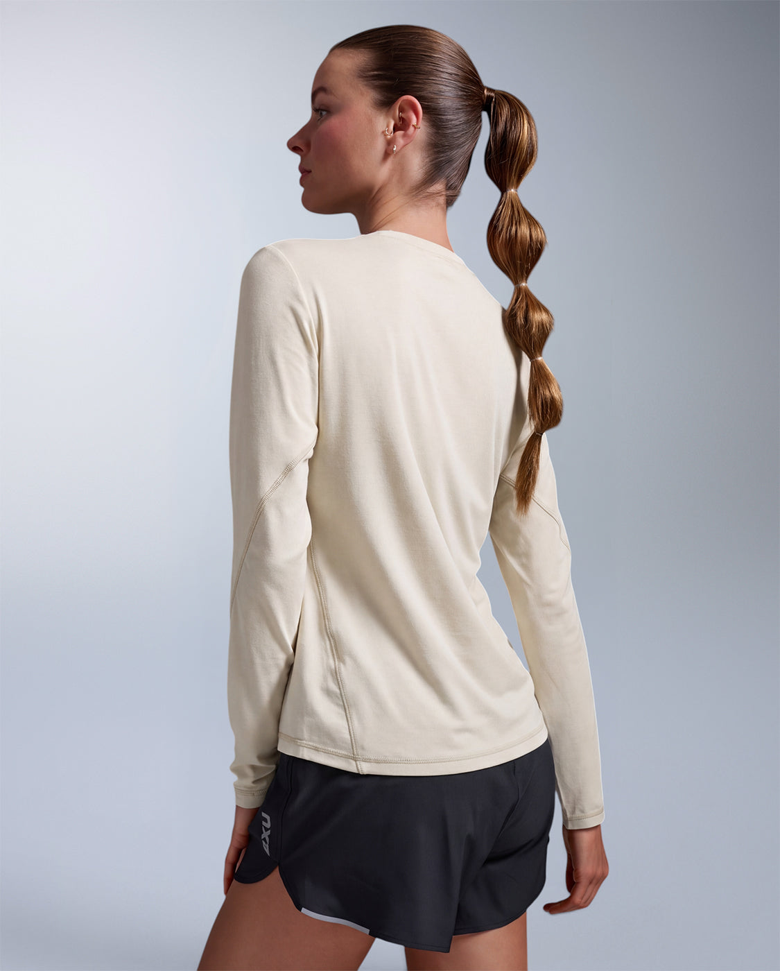 2xu-ignition-wool-donna-maglia-termica-manica-lunga-beige image 2
