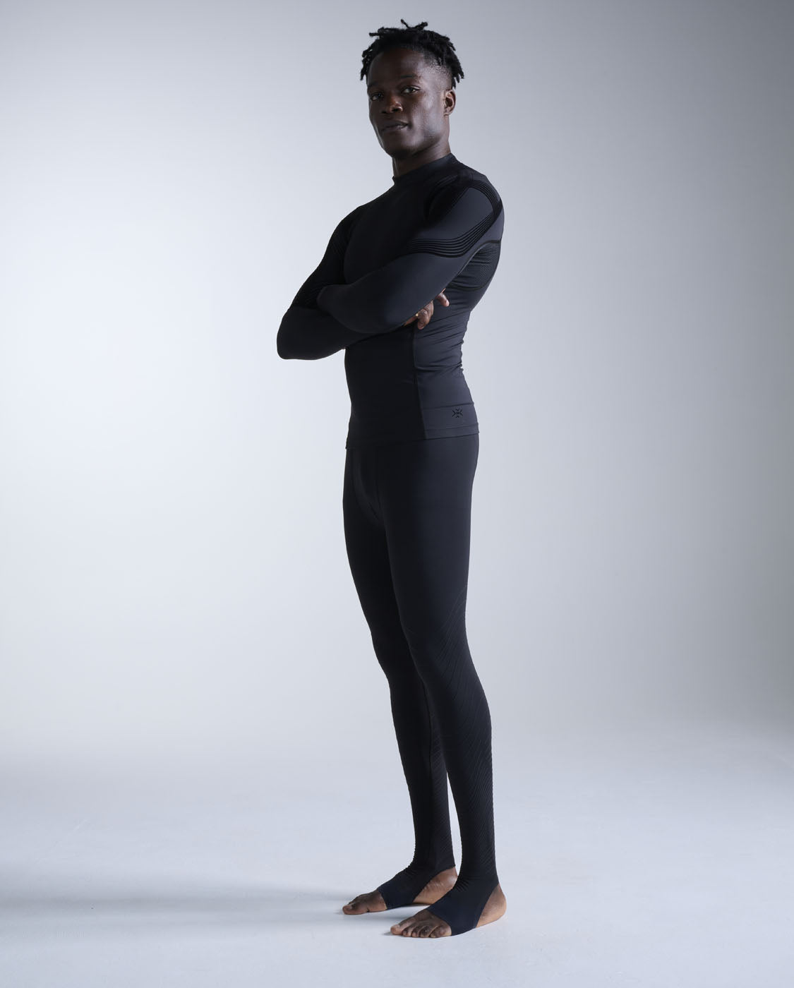 2xu-recovery-compression-top-with-fir-maglia-compressione-extra-forte-nera image 5