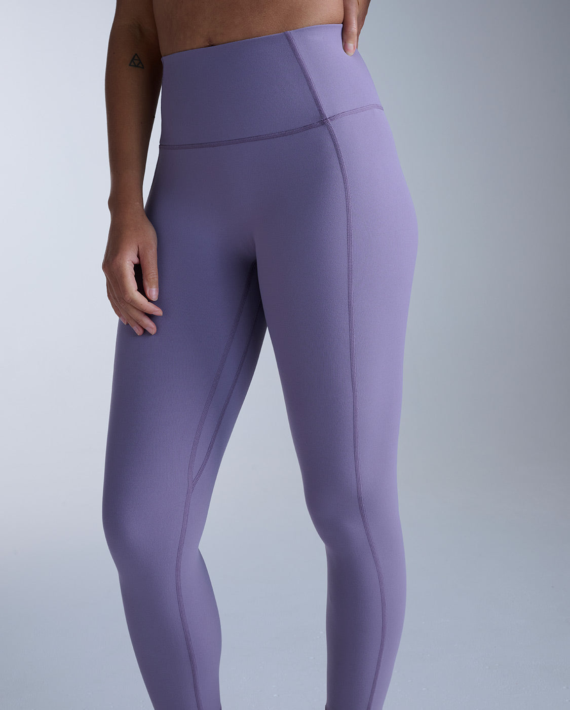 2xu-fluid-hi-rise-7-8-tights-donna-leggings-pilates-viola image 3