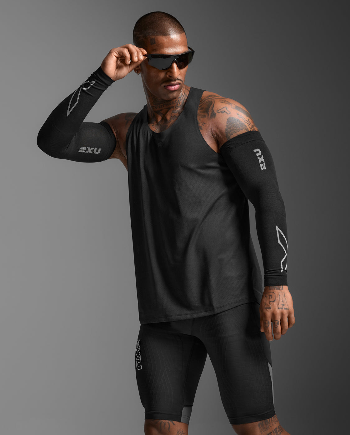 2xu-light-speed-tech-singlet-canotta-running-nero-ultraleggera-riflettente image 5