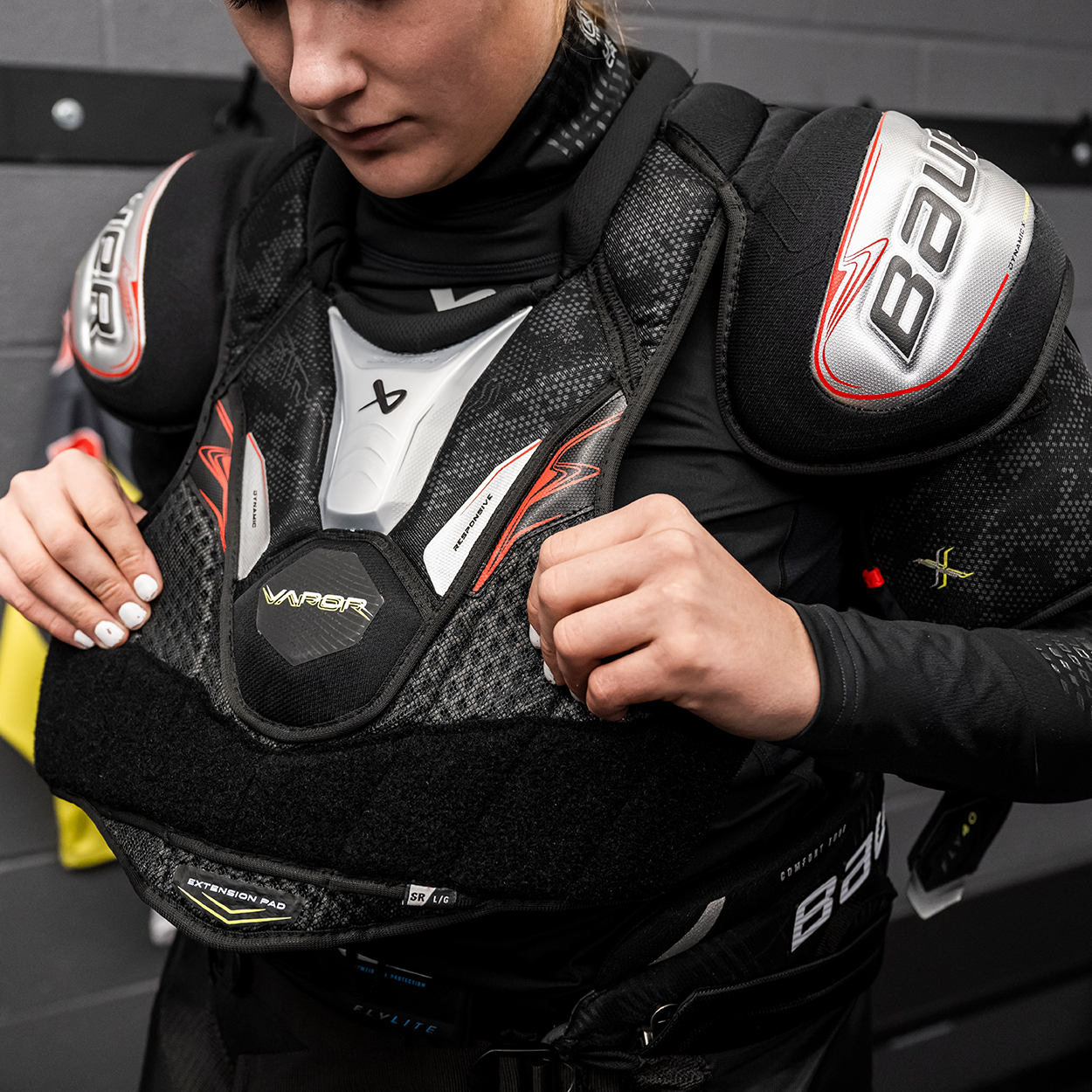 bauer-vapor-fly40-paraspalle-hockey-ghiaccio-senior image 7