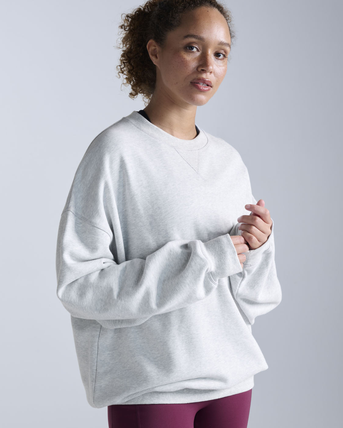 2xu-ez-oversized-organic-cotton-crew-felpa-unisex-grigio image 4