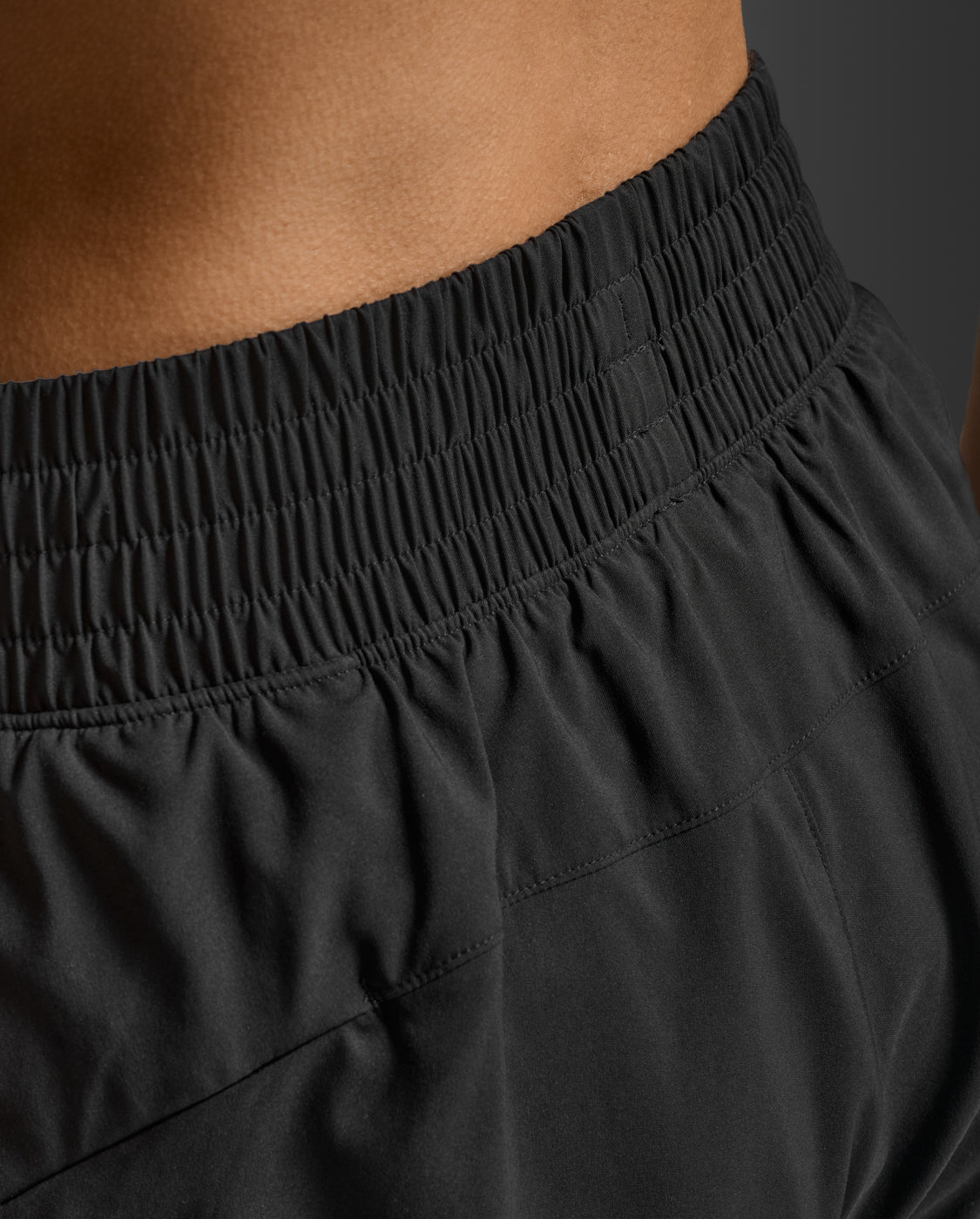 2xu-aero-hi-rise-shorts-4-pollici-da-running-nero image 8