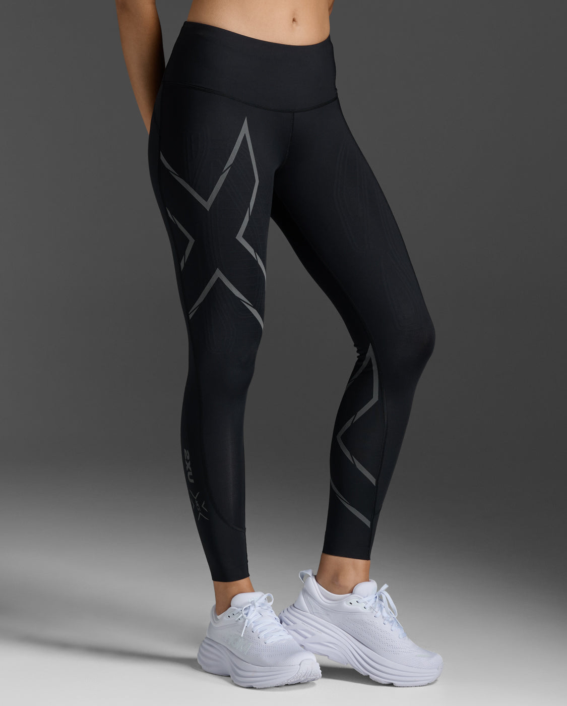 2xu-light-speed-mid-rise-compression-tights-running-nero image 3