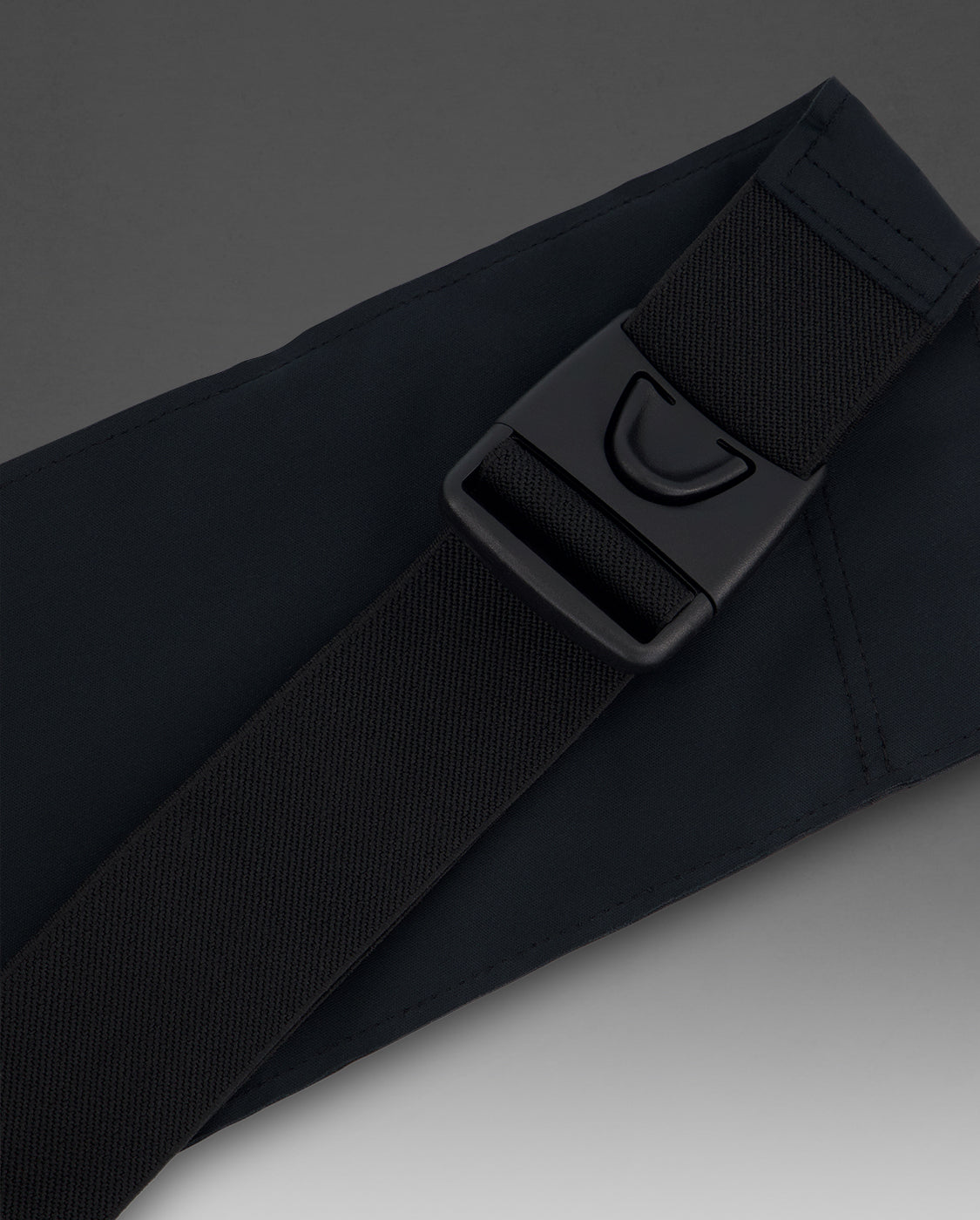 2xu-slim-run-belt-cintura-running-nera-unisex image 7