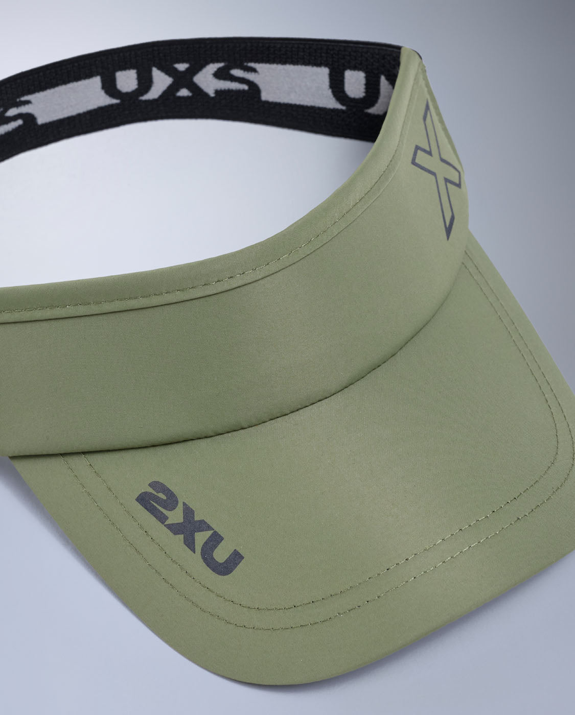 2xu-performance-visor-unisex-visiera-running image 4
