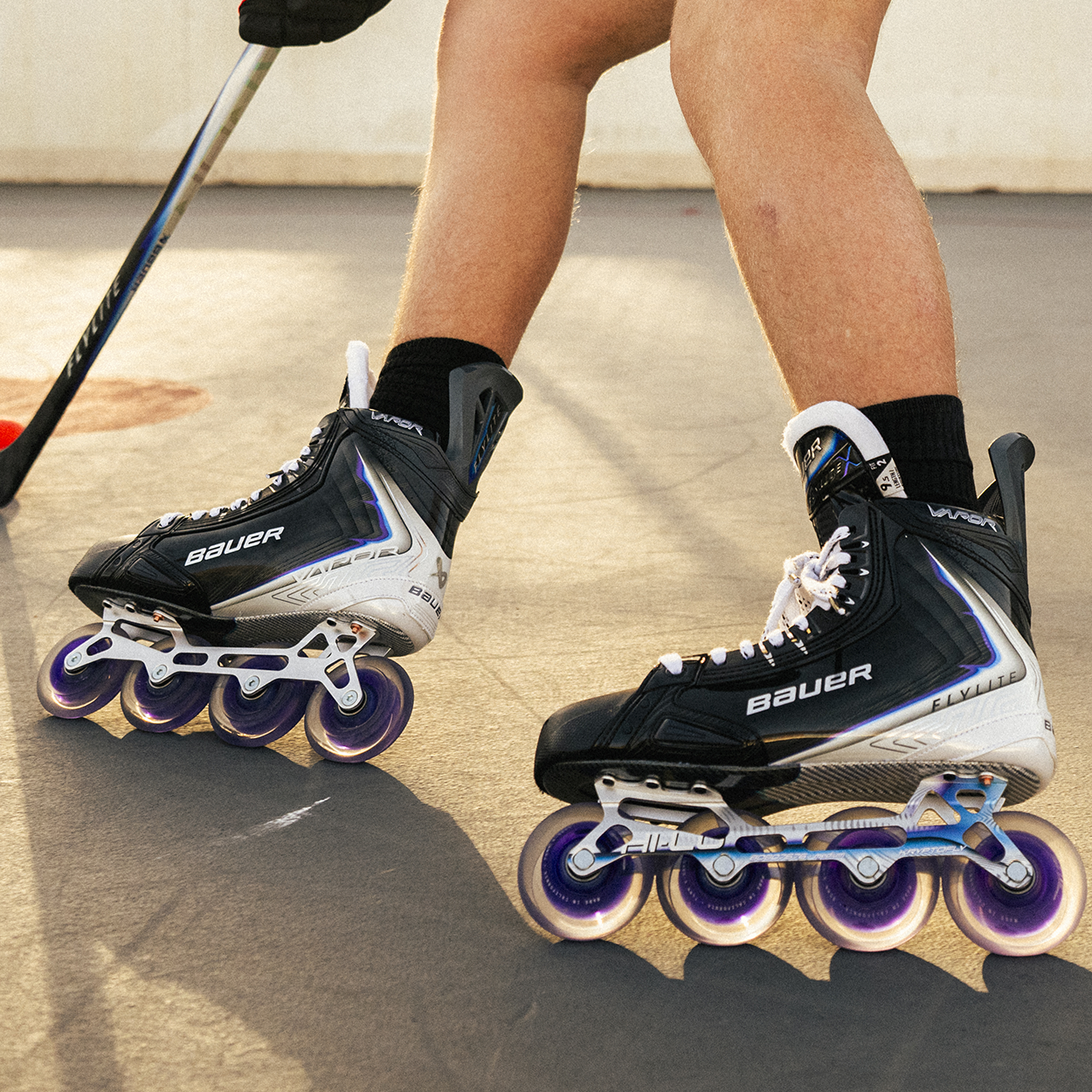 bauer-vapor-flylite-pattini-roller-hockey-senior image 8