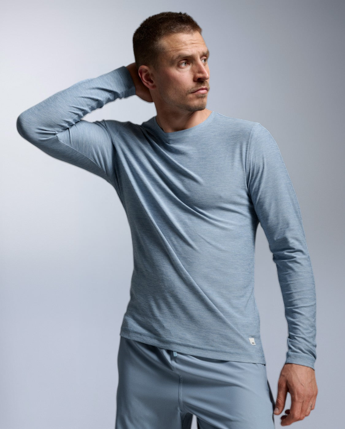 2xu-signature-long-sleeve-maglia-manica-lunga-uomo-blu image 2