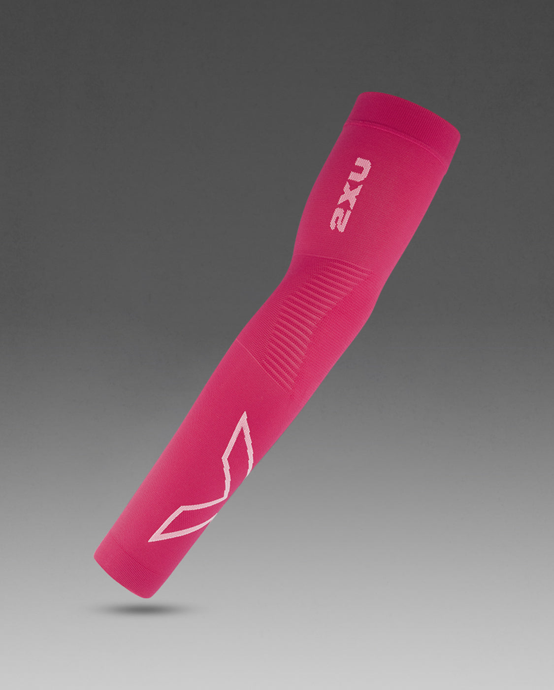 2xu-flex-compression-arm-sleeves-manicotti-a-compressione-unisex-rosa image 2