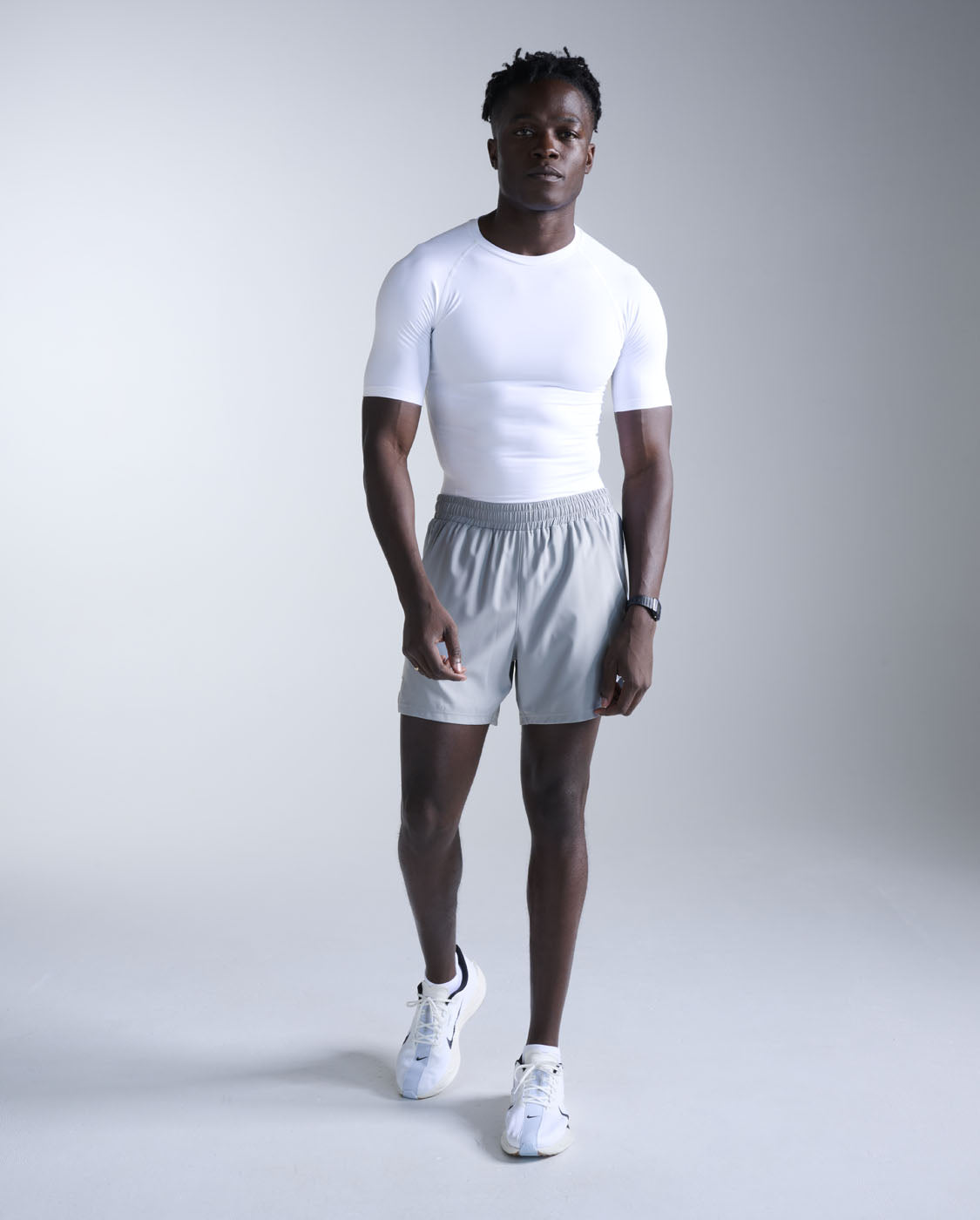 2xu-core-compression-short-sleeve-bianca image 2