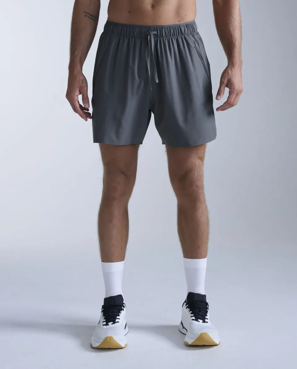 2xu-motion-5-inch-unlined-shorts-shorts-training-corto image 1