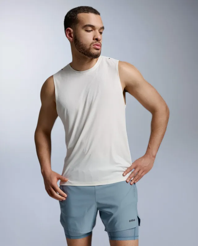 2xu-aero-trail-tank-uomo-beige-canotta-trail-leggera-upf-50 image 1