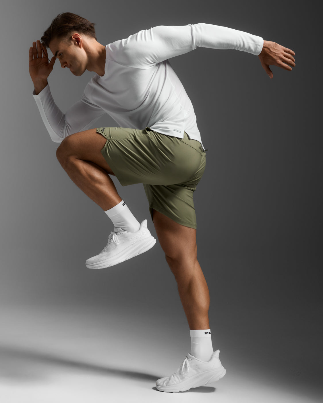2xu-aero-7-inch-shorts-unlined-short-running-leggeri-senza-liner image 7