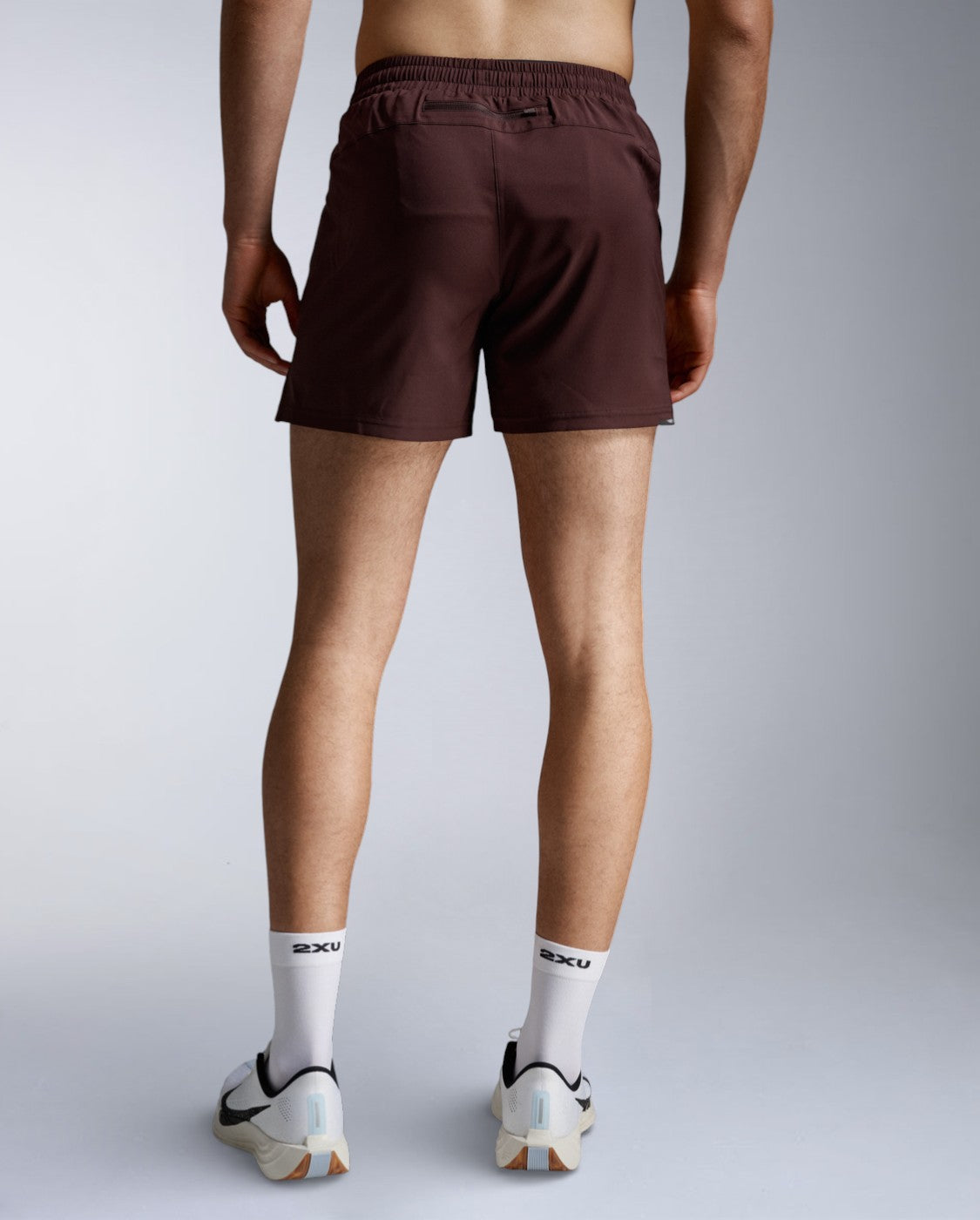 2xu-aero-5-inch-shorts-running-uomo-slim image 3