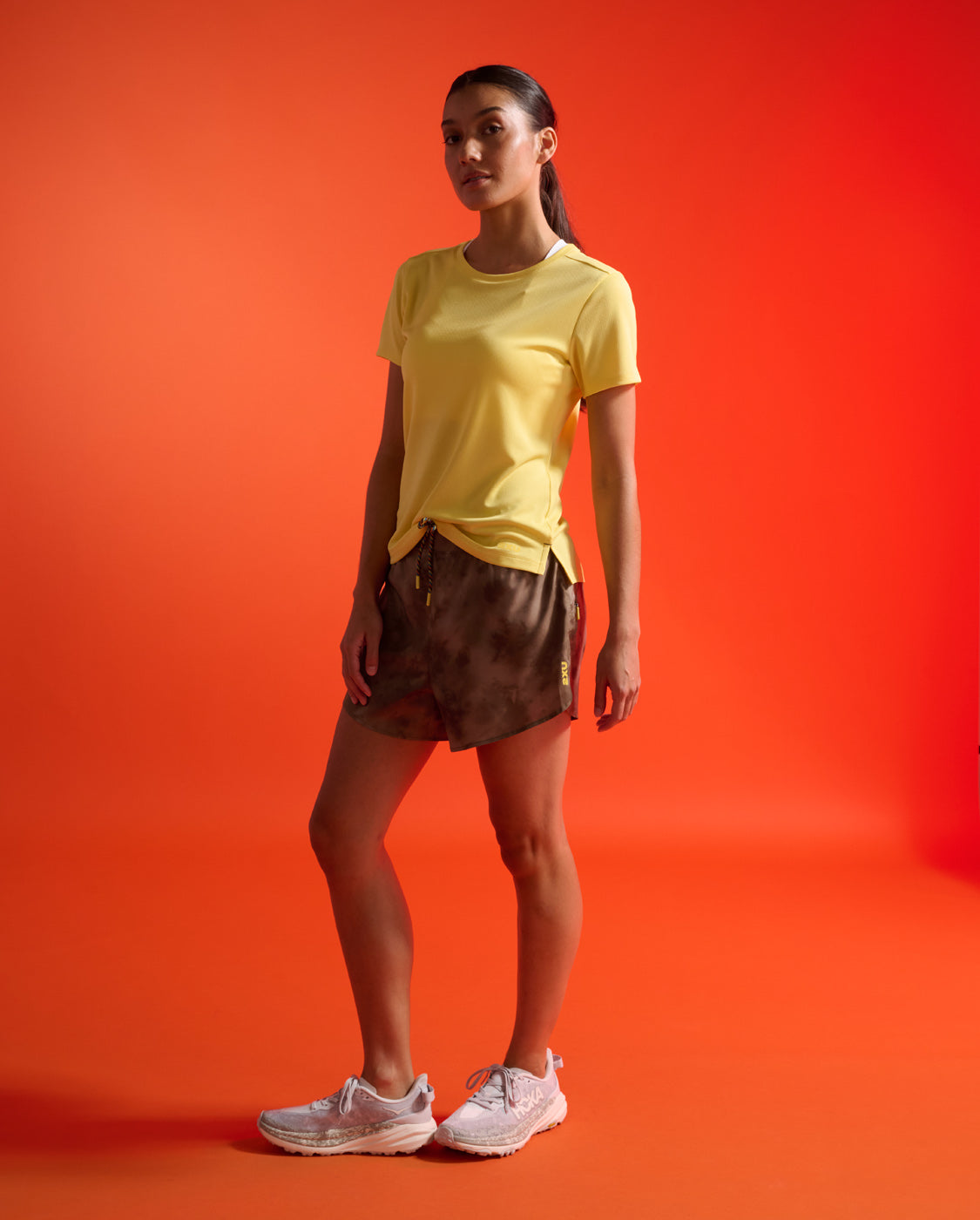 2xu-aero-tee-uomo-slim-maglia-running-traspirante image 4