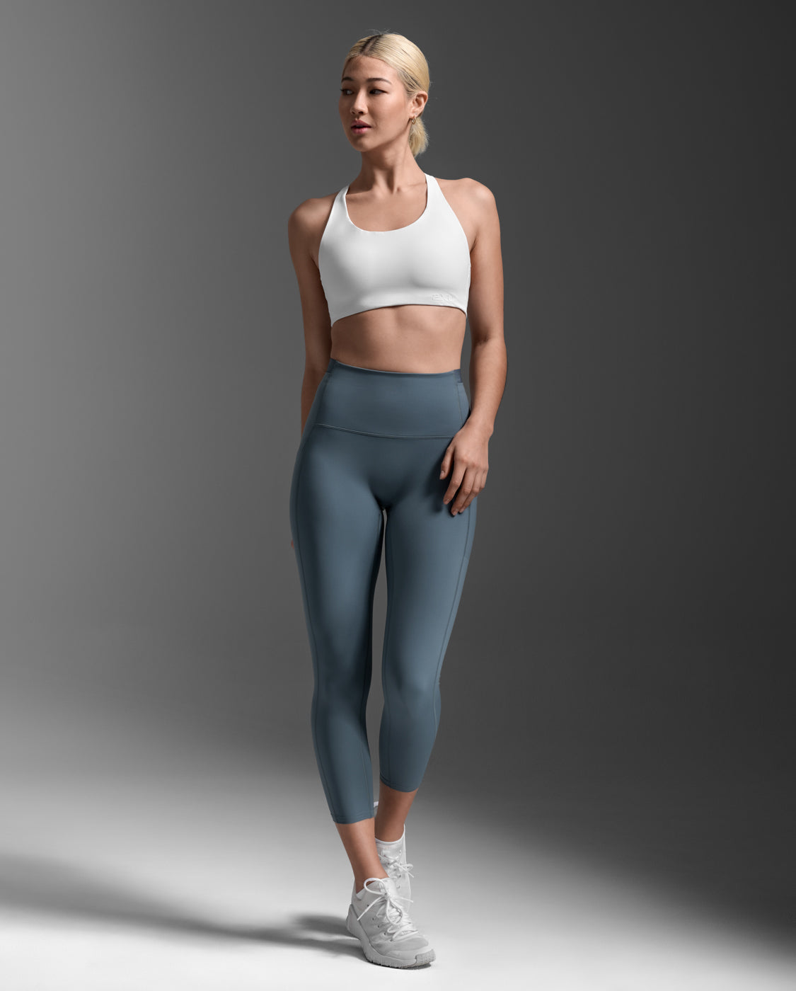 2xu-form-stash-hi-rise-compression-7-8-tights-con-tasche image 4