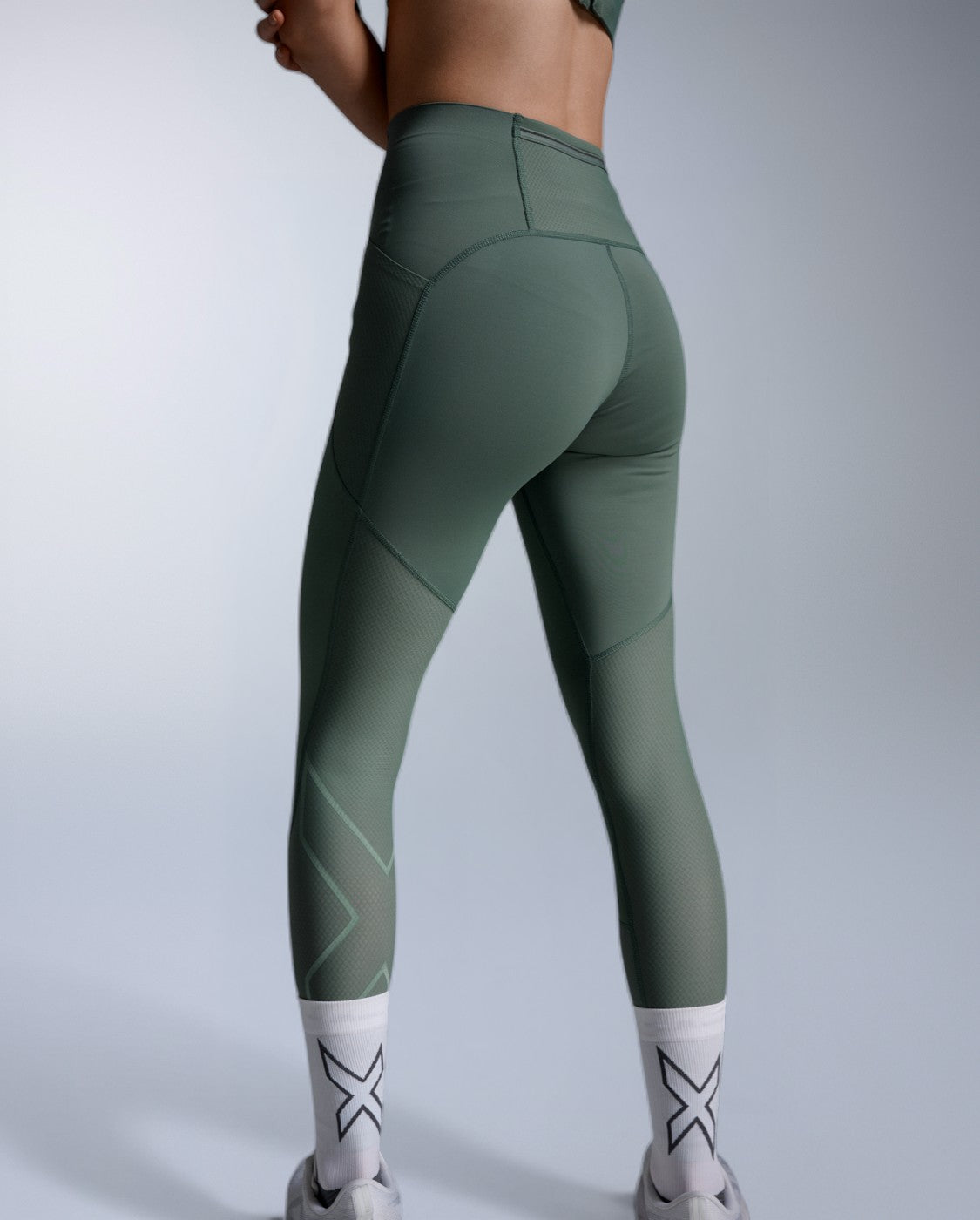 2xu-aero-mesh-hi-rise-compression-tights-collant-compressivi-tasche image 5