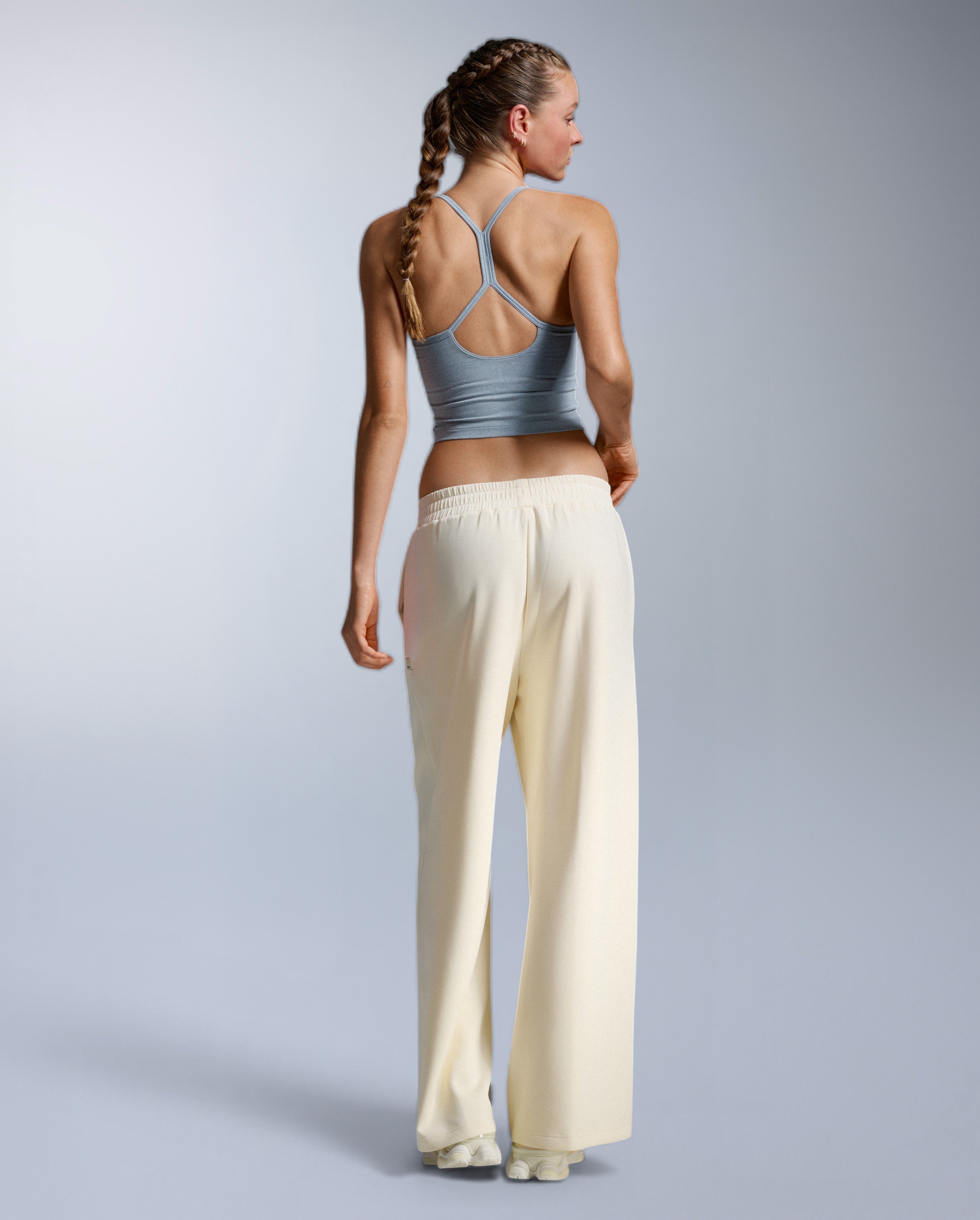2xu-wonderluxe-pantaloni-wide-leg-sand-washed image 5