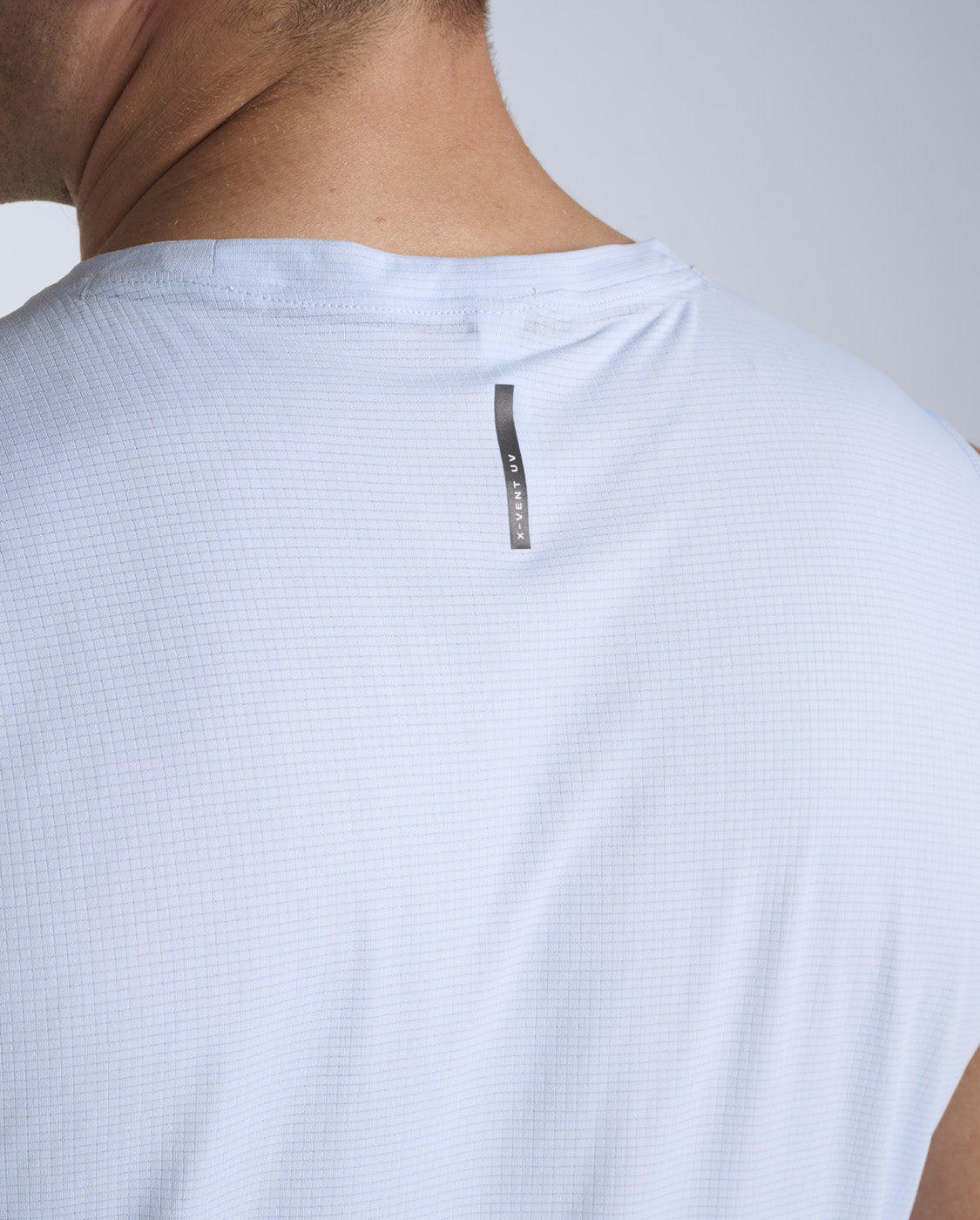 2xu-aero-trail-tank-uomo-canotta-trail-blu image 6