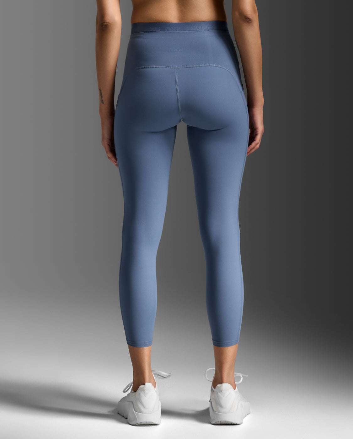 2xu-form-stash-hi-rise-compression-7-8-tights-con-tasche-blu-4e5d7c image 3
