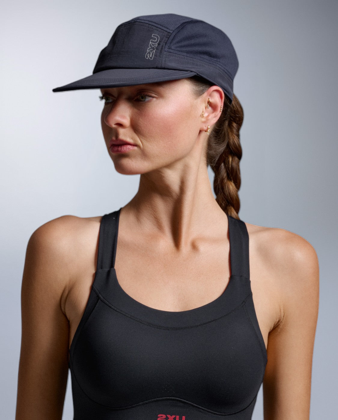 2xu-light-speed-cap-cappellino-running-tecnico image 1