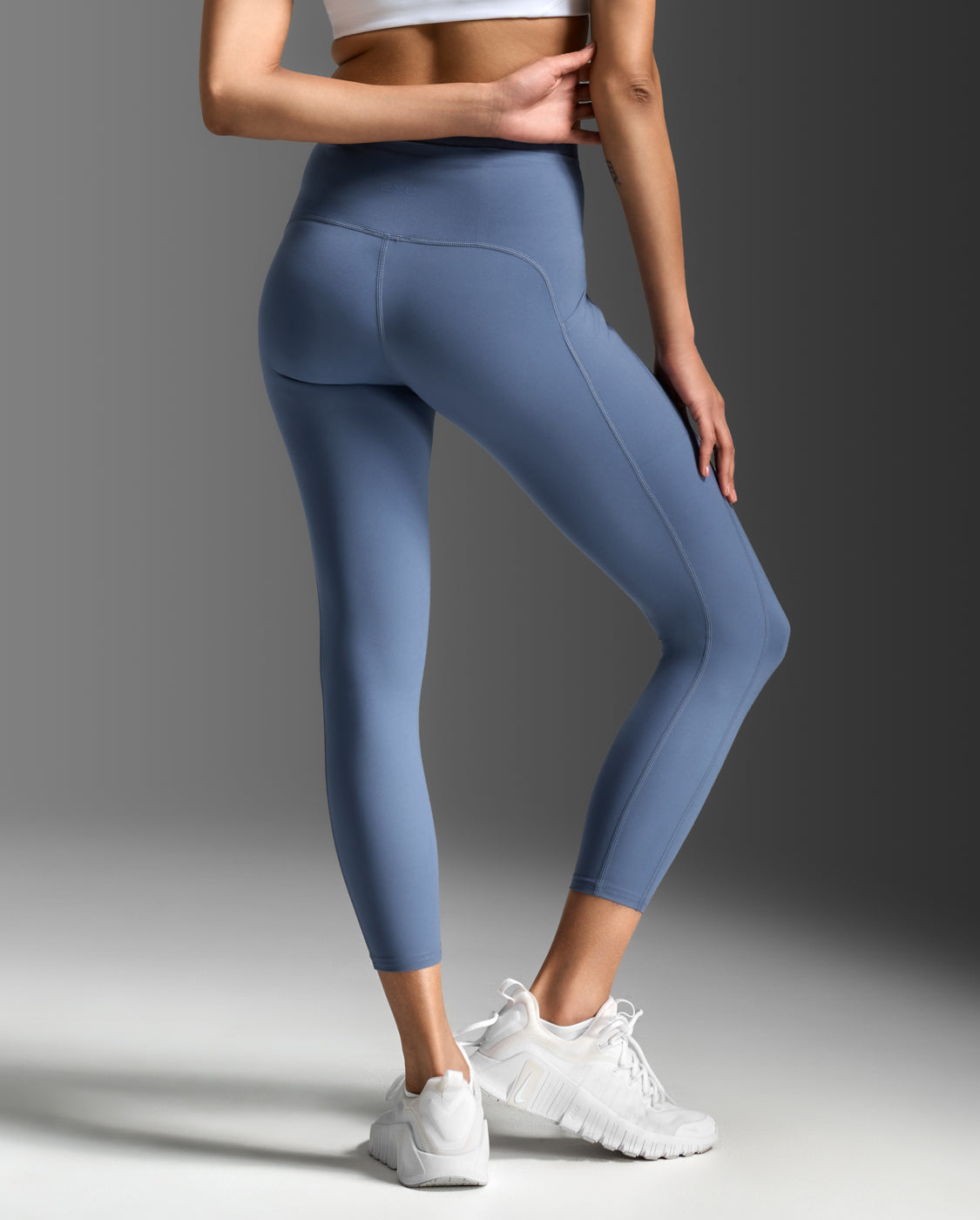 2xu-form-stash-hi-rise-compression-7-8-tights-con-tasche-blu-4e5d7c image 5
