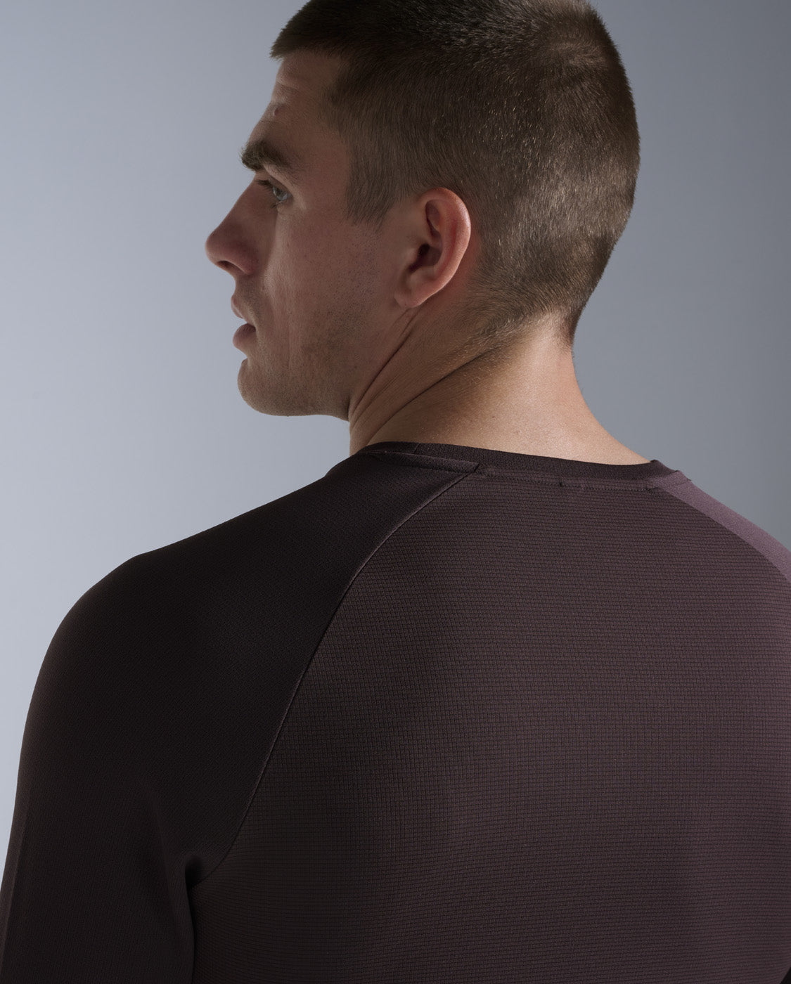 2xu-aero-long-sleeve-uomo-marrone image 8