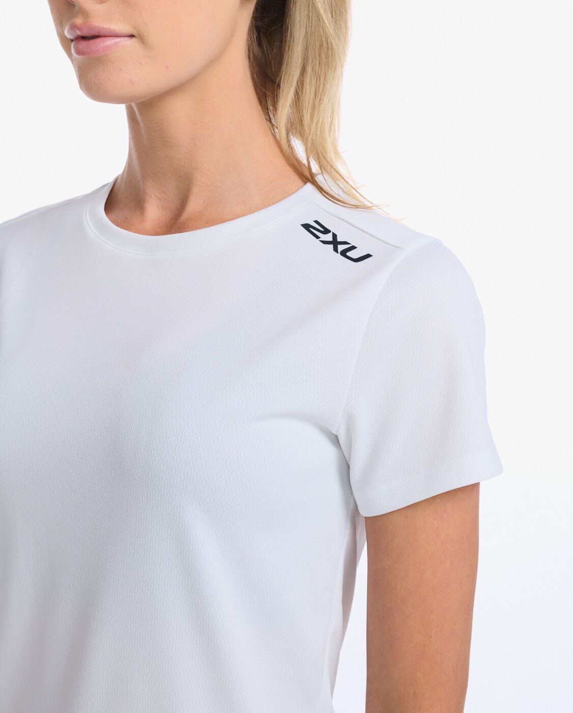 2xu-aspire-tee-donna image 5