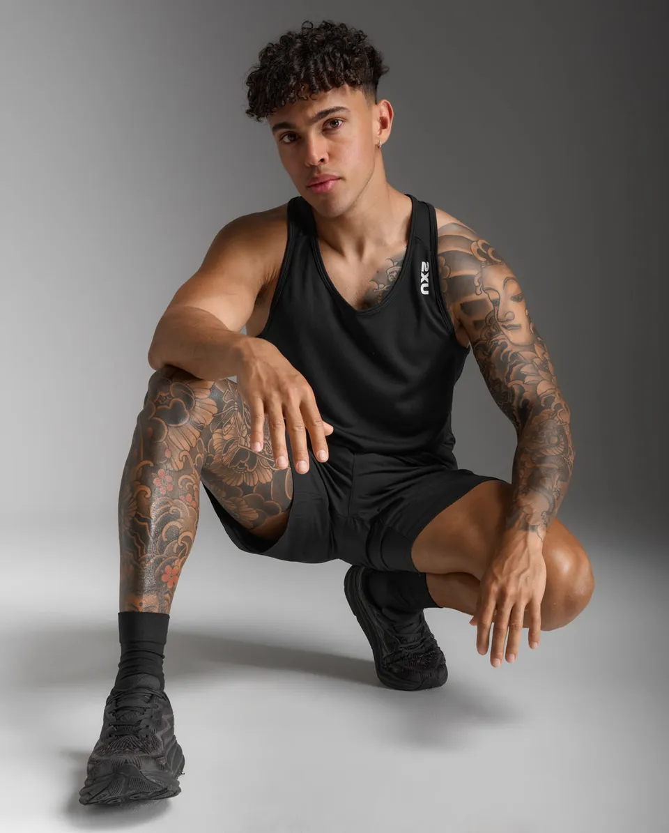 2xu-aspire-singlet-uomo-nero-canotta-running image 1