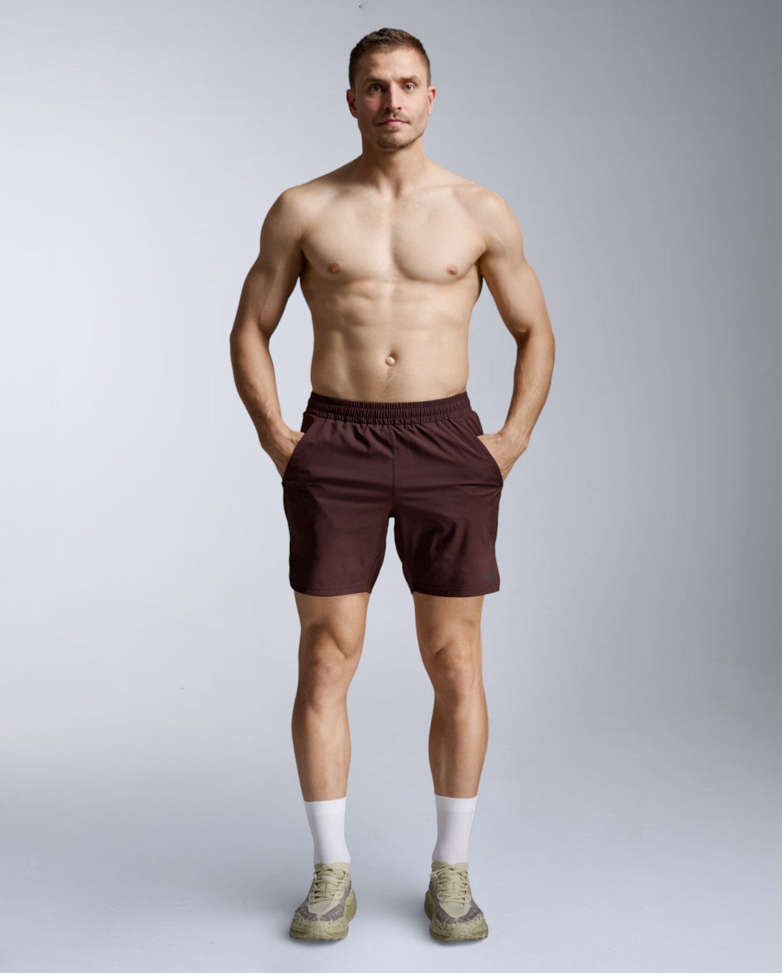 2xu-aero-shorts-7-pollici-uomo-marrone image 4