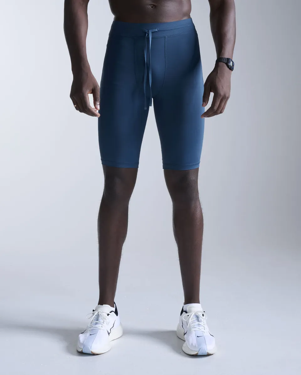 2xu-aero-mesh-compression-shorts-shorts-compressivi-con-tasche image 1