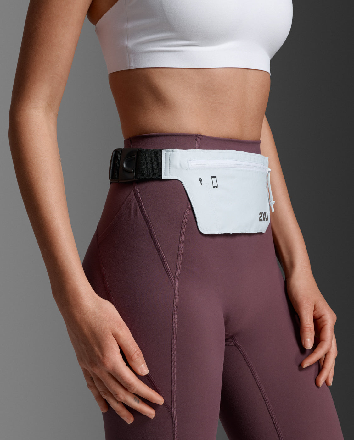 2xu-slim-run-belt-cintura-running-unisex-azzurra image 2