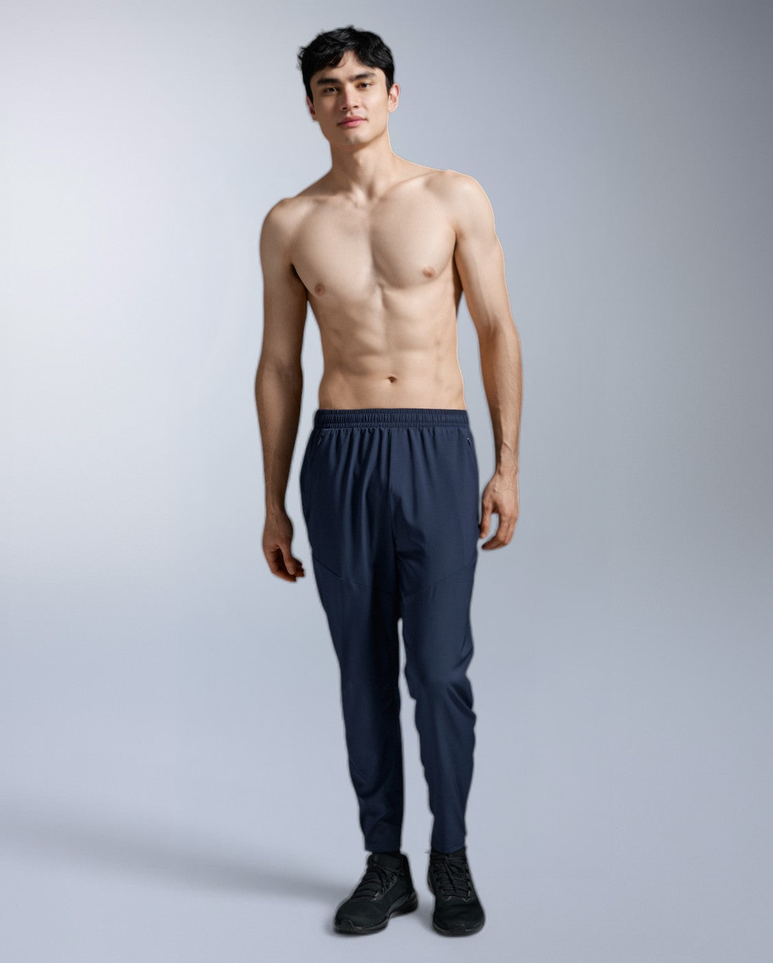 2xu-aero-woven-jogger-uomo-pantaloni-running-leggeri-slim image 4