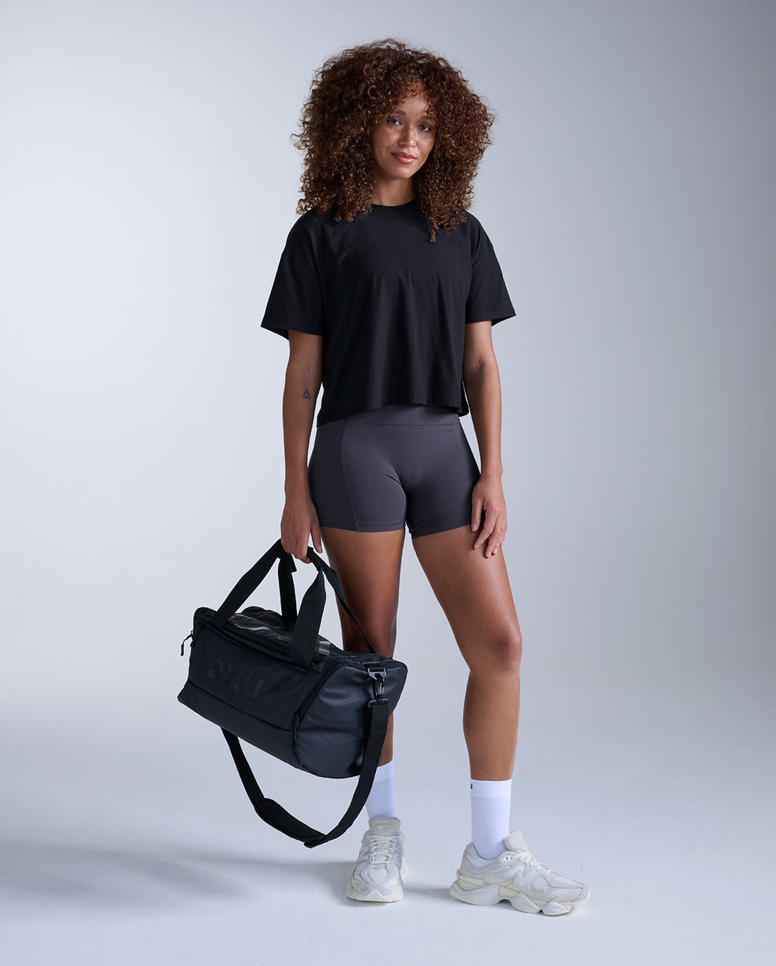 2xu-form-soft-jersey-relaxed-tee-maglia-training-donna image 5