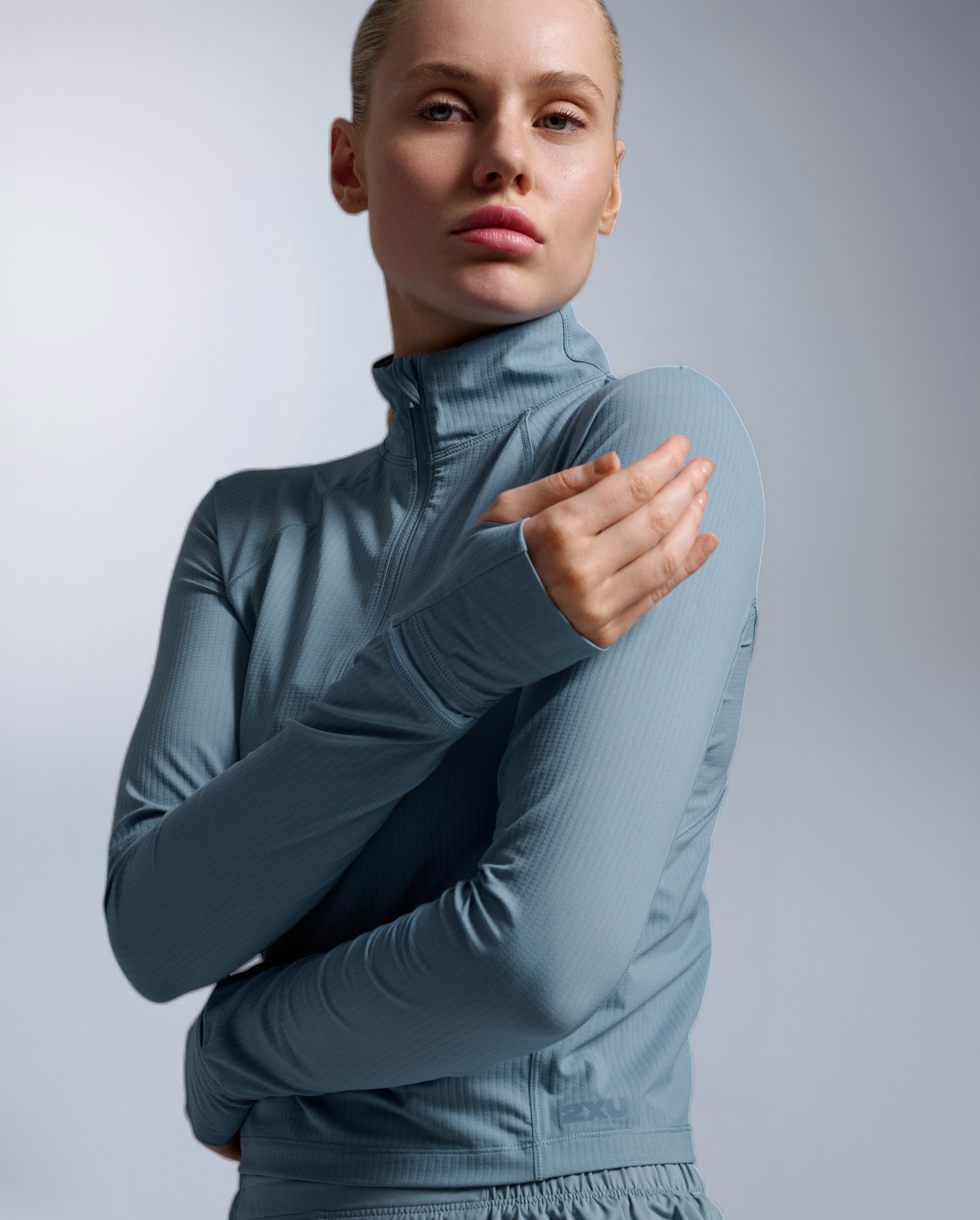 2xu-aero-waffle-1-2-zip-donna-maglia-running-mezza-zip-slim image 2