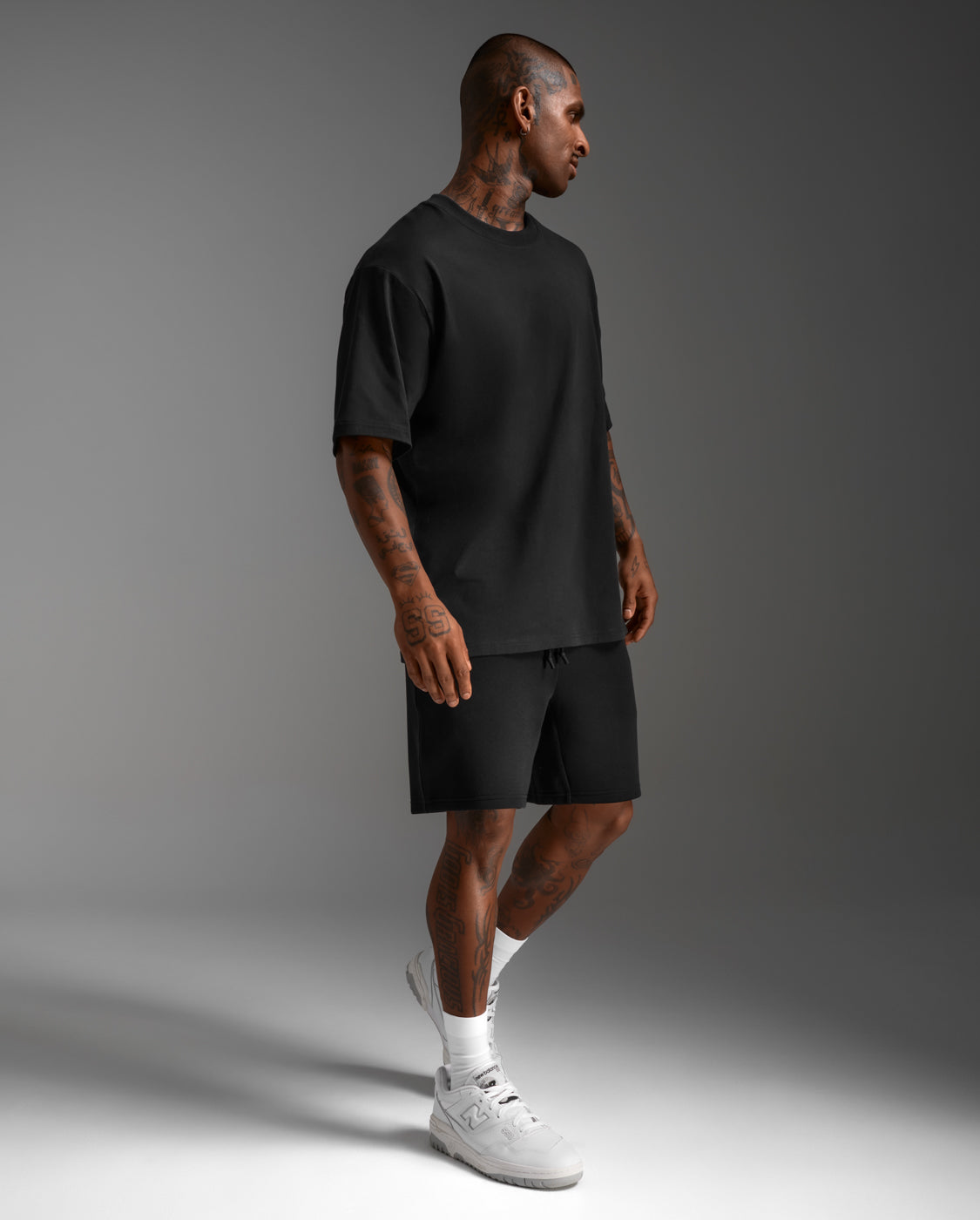 2xu-commute-smooth-spacer-shorts-everyday-nero image 3