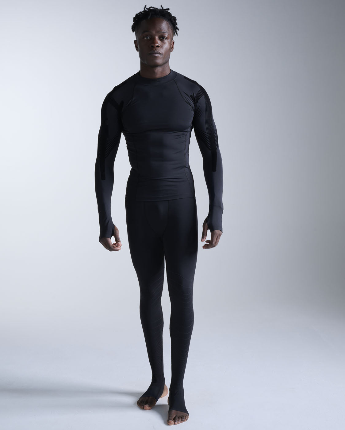 2xu-recovery-compression-top-with-fir-maglia-compressione-extra-forte-nera image 4