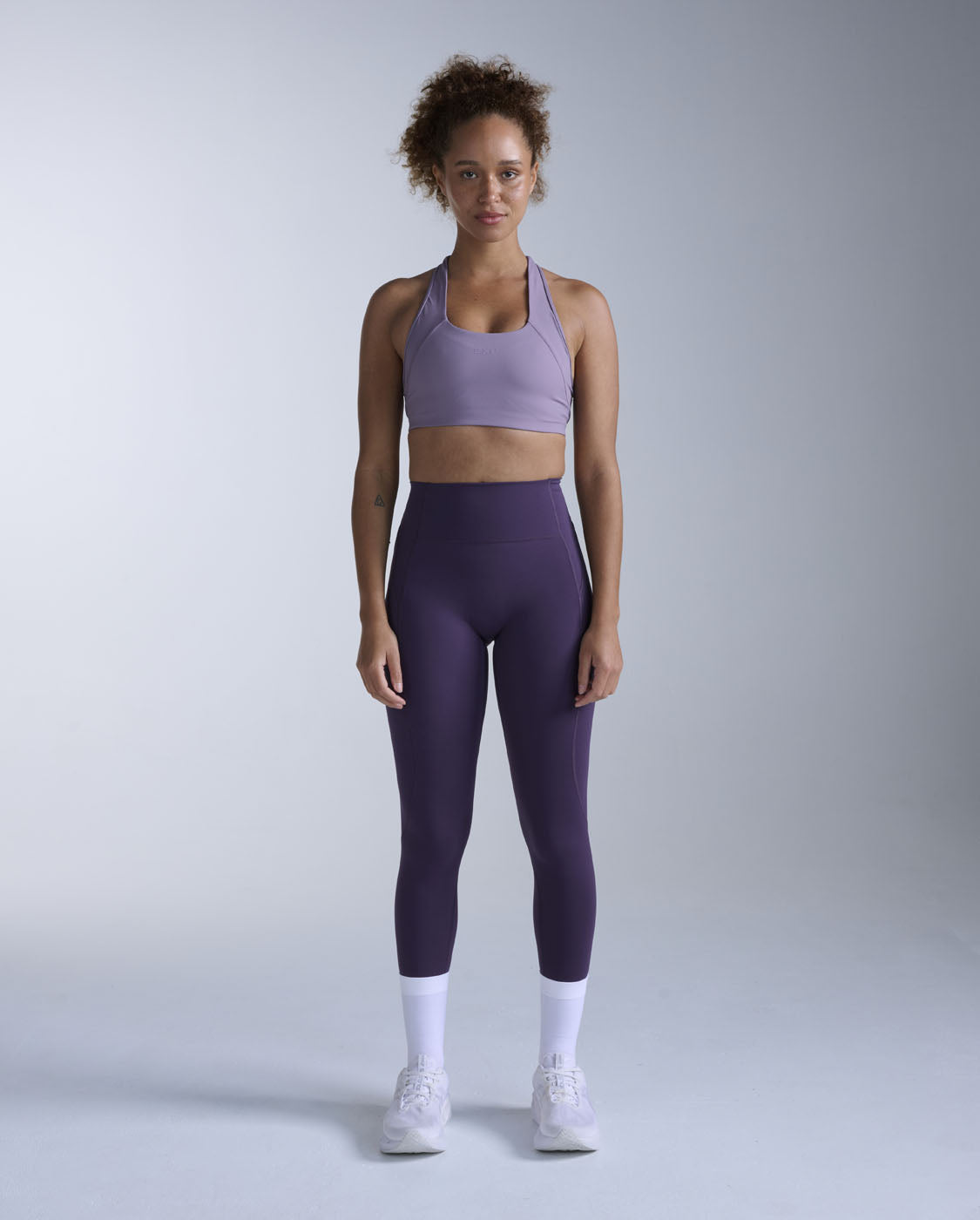 2xu-flex-hi-rise-compression-tights-viola-prugna image 5