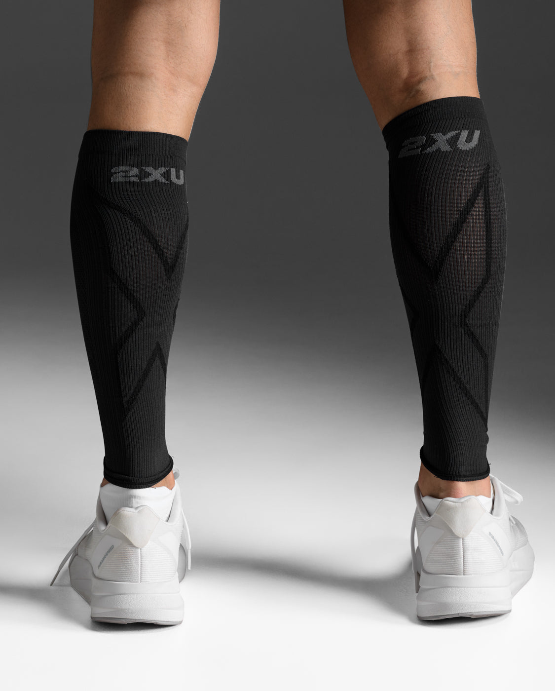 2xu-x-compression-calf-sleeves-gambali-compressivi image 1