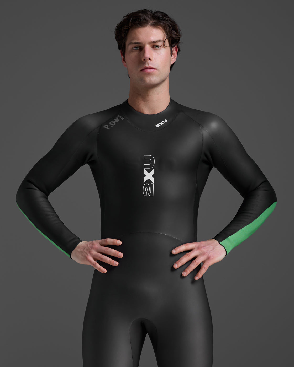 2xu-propel-open-water-wetsuit-muta-nuoto-acque-libere-nero-verde image 8