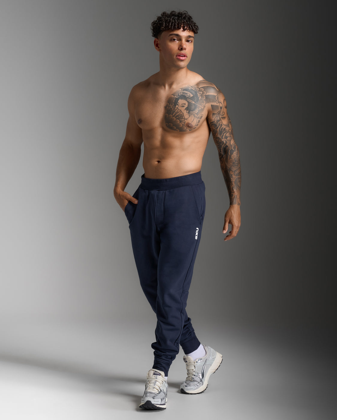 2xu-aspire-trackpants-uomo-in-fleece-blu-navy image 5