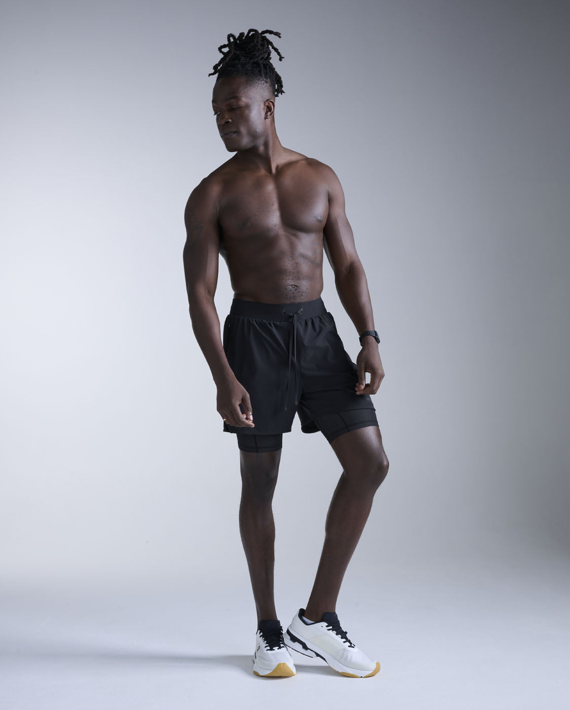 2xu-flex-2-in-1-5-inch-shorts-pantaloncini-training-uomo-nero image 4