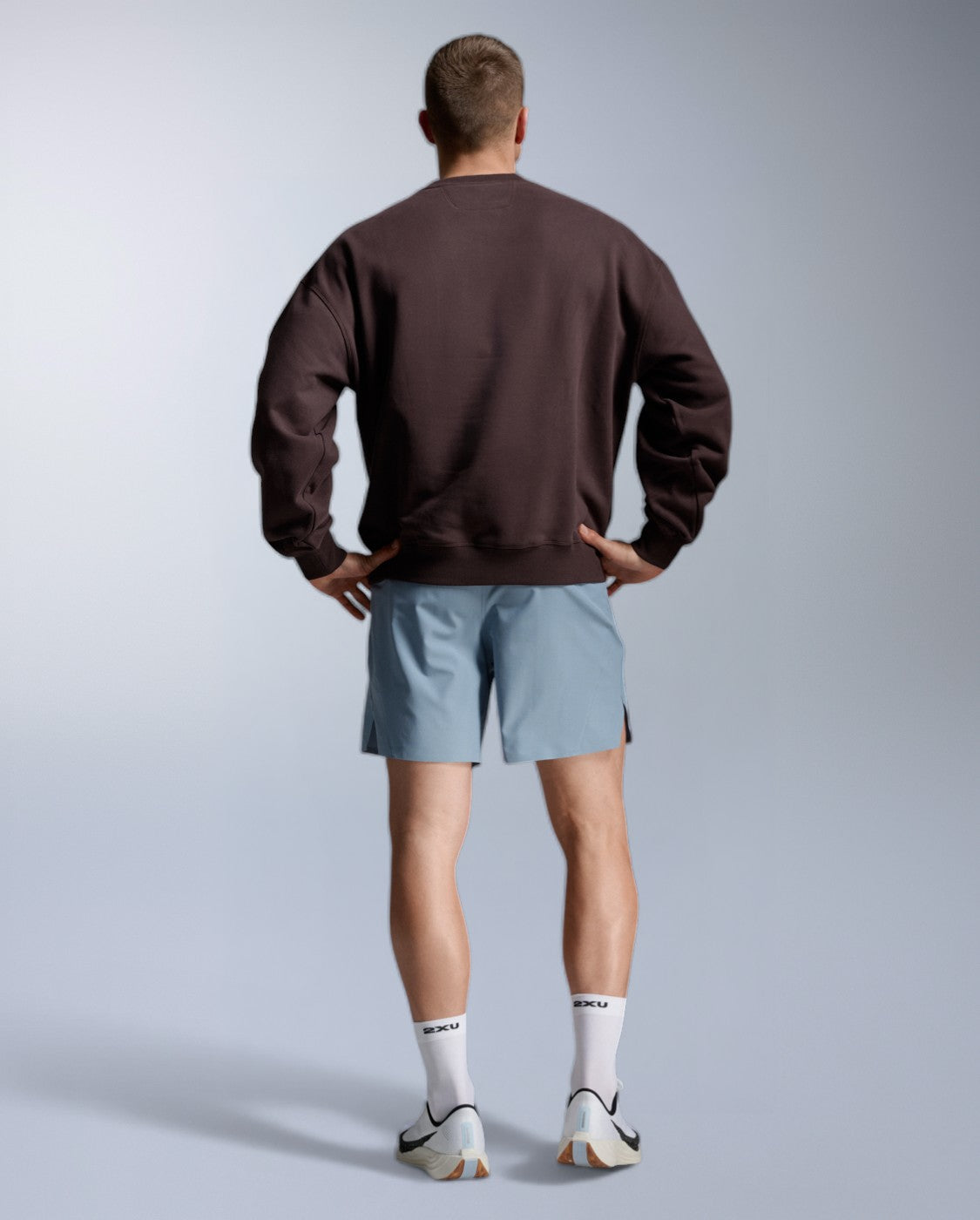 2xu-ez-oversized-organic-cotton-crew-marrone-felpa-unisex image 7