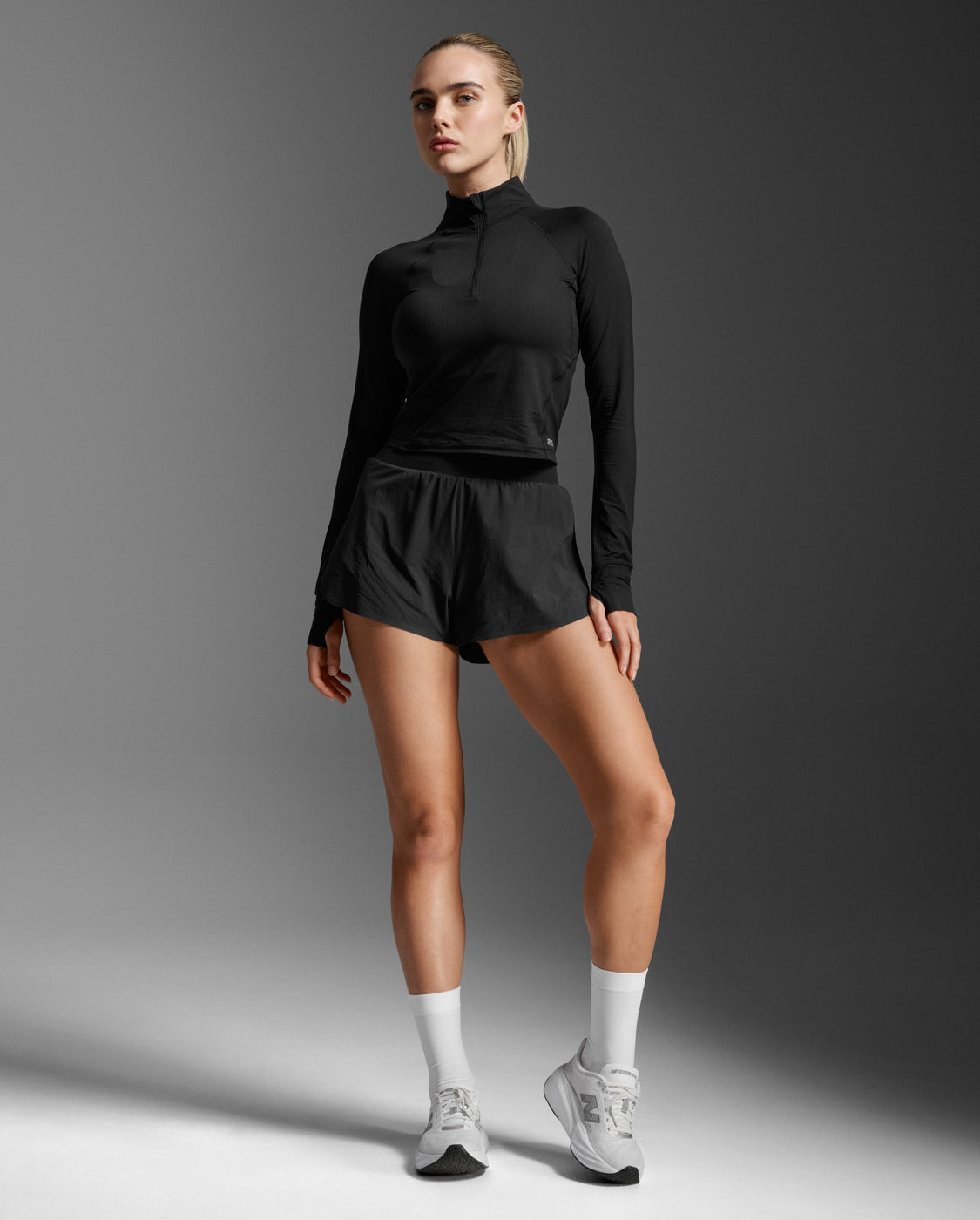 2xu-aero-waffle-1-2-zip-donna-running-nero-slim image 5