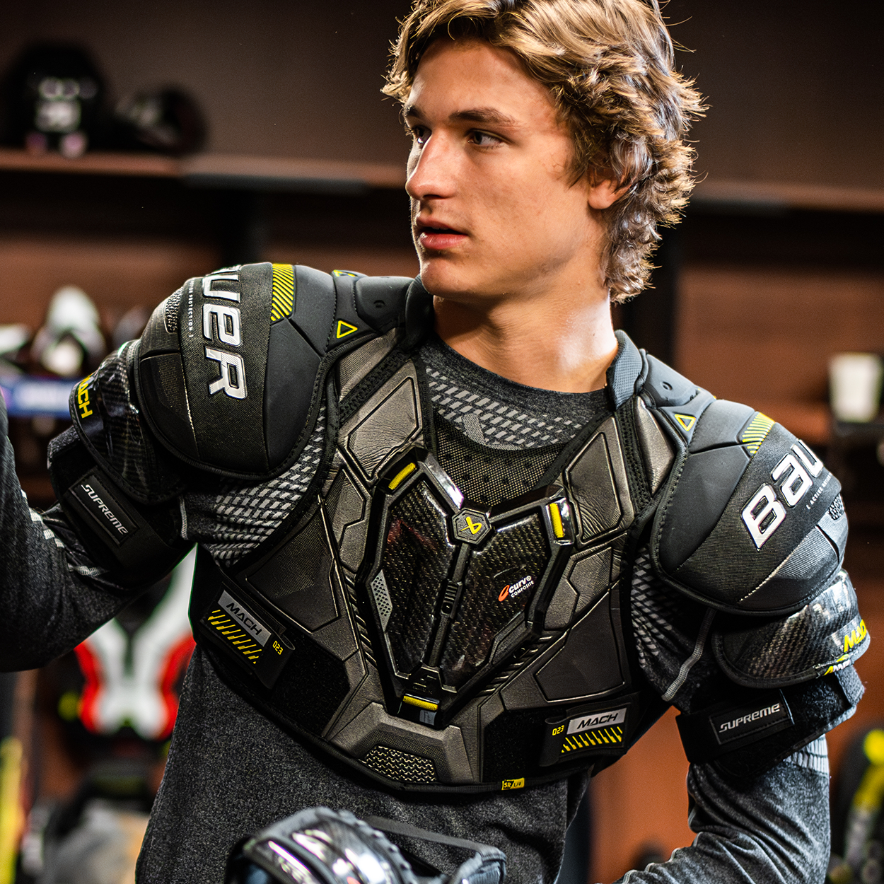 bauer-supreme-mach-paraspalle-senior image 2