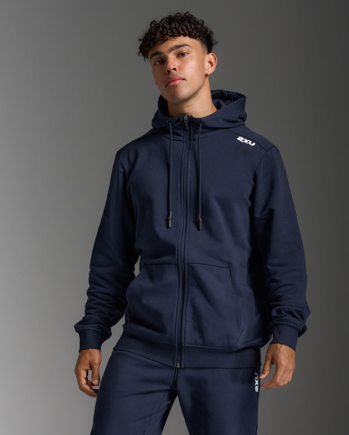 2xu-aspire-felpa-full-zip-hoodie-uomo-blu-navy image 2