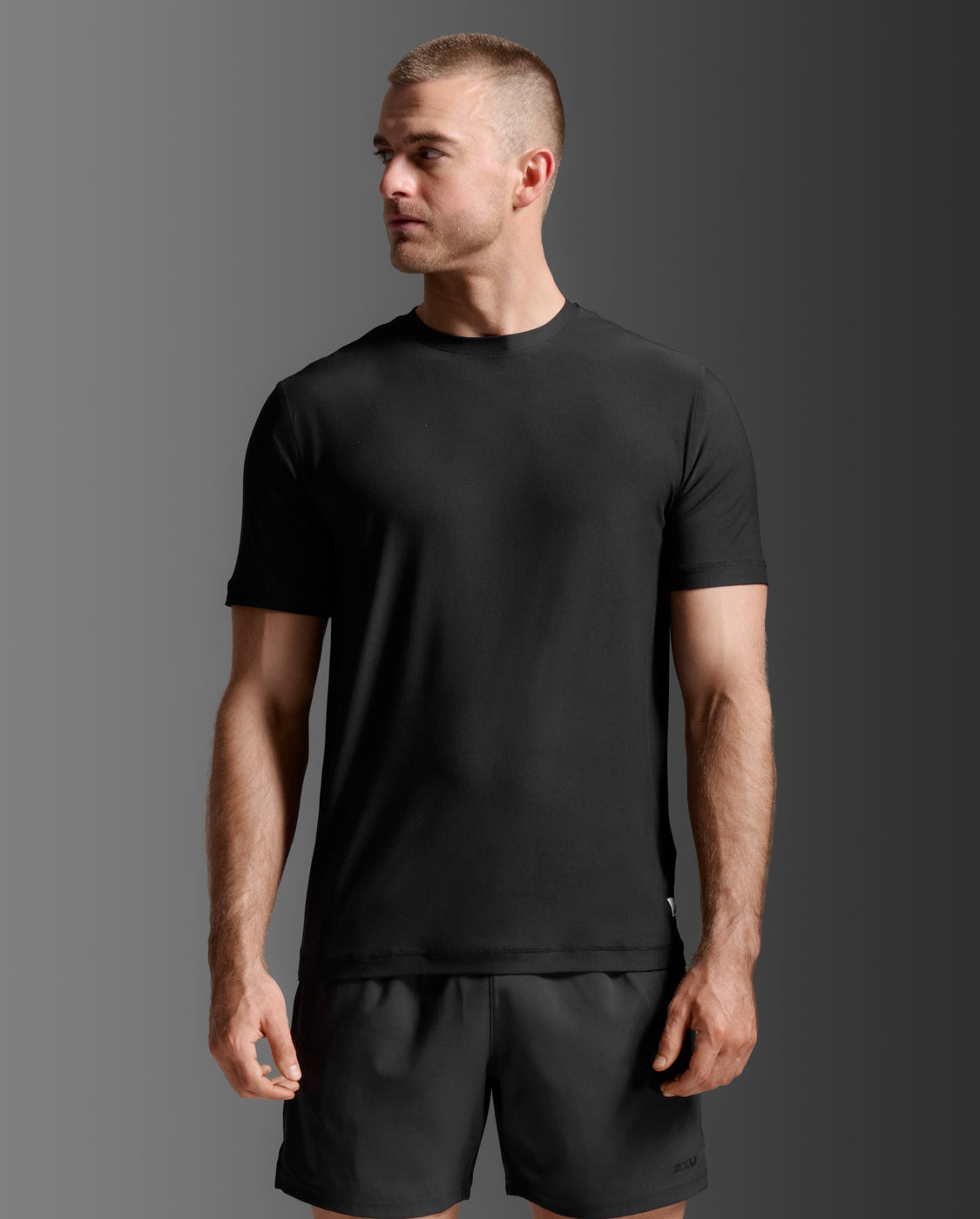 2xu-signature-tee-soft-jersey-da-training image 2